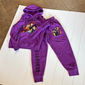 Disneys Hocus Pocus Matching Set!  Size small